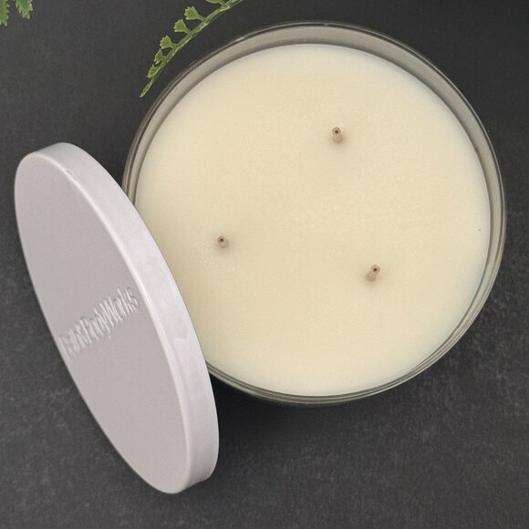 BBW Blue Sky Breeze Bath & Body Works 3 Wick Candle - Picture 6 of 10